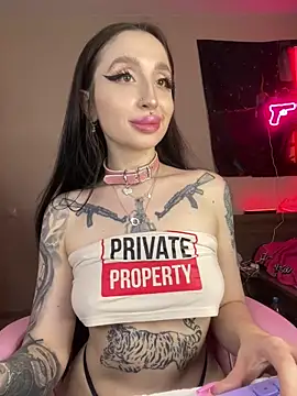 Webcam Model (Molly__Moon)  is live.Free join now!