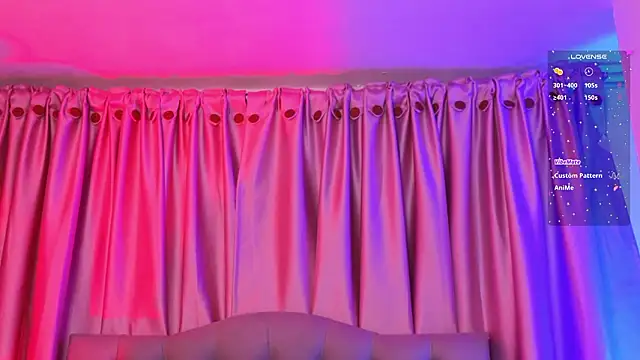 emiily_scott1 - Emiily_Scott1's free webcam - UK Sex Cams