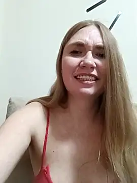 kisavixen - KisaVixen's free webcam - UK Sex Cams