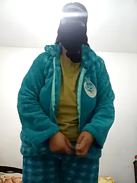 sex69soltana Live Webcam on Stripchat