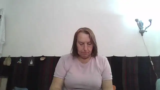 annalive570 - AnnaLive570's free webcam - UK Sex Cams