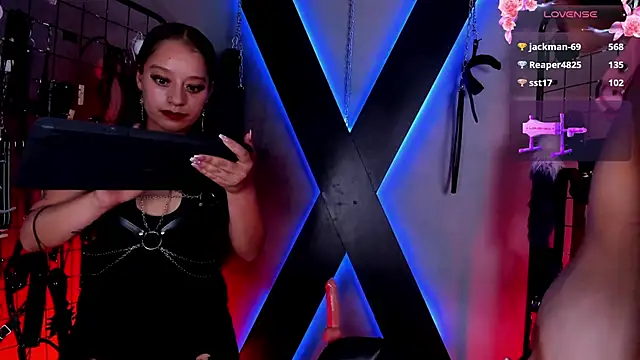 Cinthia_Iris_BDSM webcam