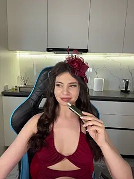 CurlyLara live sex cam