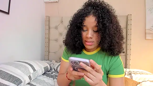 vanesasexyhot21 - Vanesasexyhot21's free webcam - UK Sex Cams