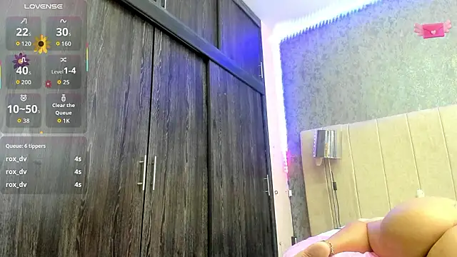 ava-am's Stripchat show and profile