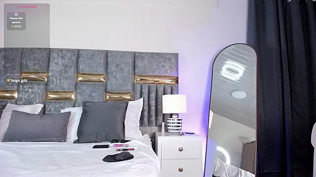 top_mary - Top_mary's free webcam