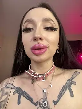 Webcam Model (Molly__Moon)  is live.Free join now!