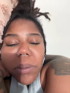 Goddess_Nafeesha webcam