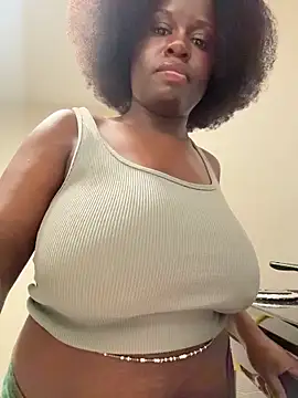 Webcam Model (ladiosa_selene)  is live.Free join now!