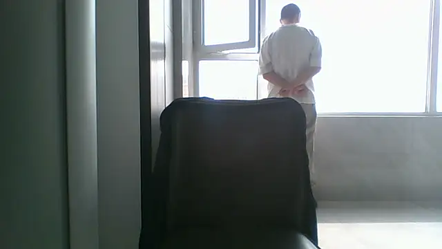 nole_china7 (Ask my age) - talk / fun / cum