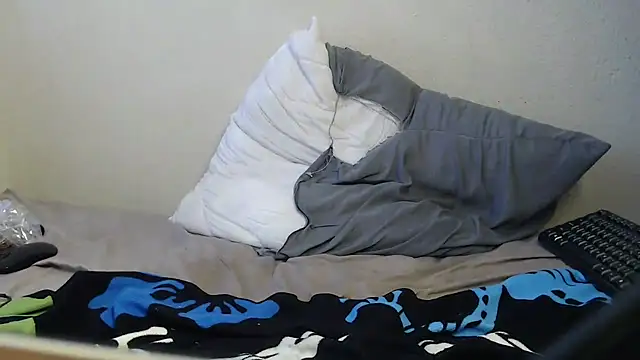 sexy-latifa2 - Sexy-Latifa2's free webcam - UK Sex Cams