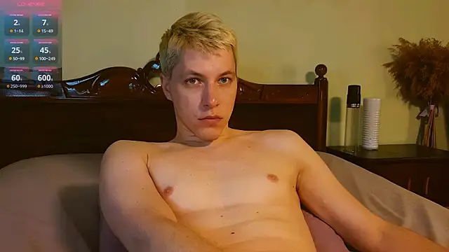 -ethan7inches- - -ethan7inches-'s free webcam - UK Sex Cams
