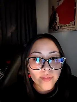 bella-gema - Bella-Gema's free webcam - UK Sex Cams