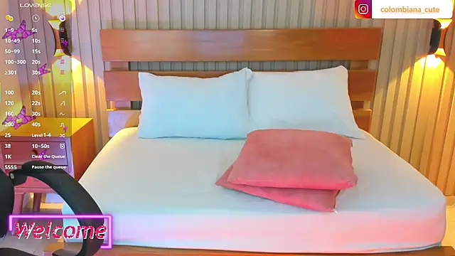 soffia_modre_ - Soffia_modre_'s free webcam