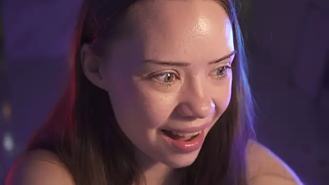 VixenMia live cam profile