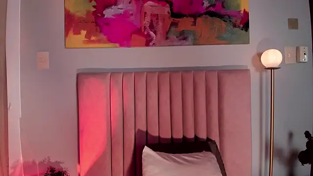 Live sex cam of AitanaSantoss