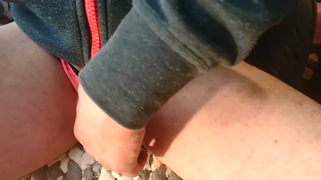 t0yforeskin (Ask my age) - möchte new panty und toys zeigen