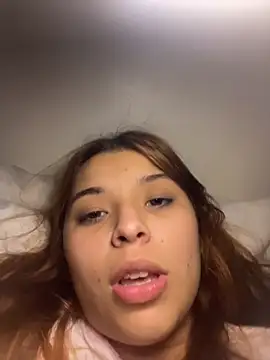 Webcam Model (baddieasiantv)  is live.Free join now!