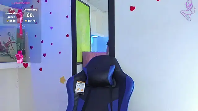 dolly_boob - Dolly_boob's free webcam - UK Sex Cams