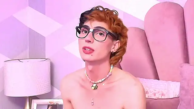 KylieMonnett live sex cam