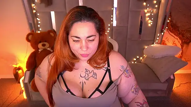 kittywakee - Kittywakee's free webcam - UK Sex Cams