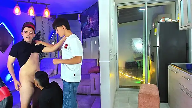 Houseofwarrios webcam