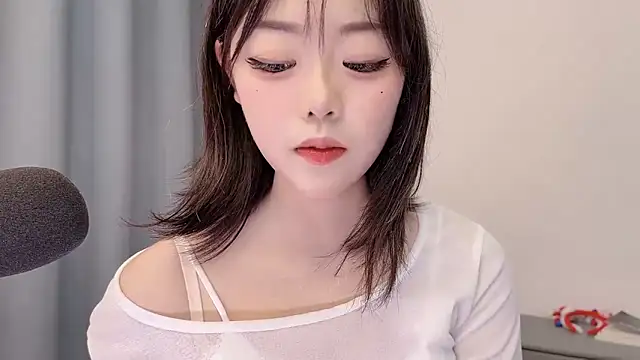 美女smalldaisy在线直播