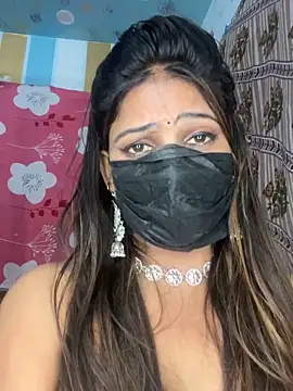 CUTI-NAINA live sex cam