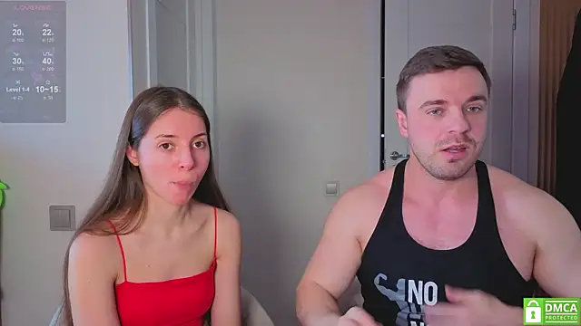 fcjuicy_pussy (Ask my age) - kissing girls