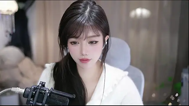 美女Cecily在线直播