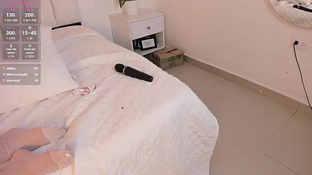 naty_rose23 - Naty_Rose23's free webcam