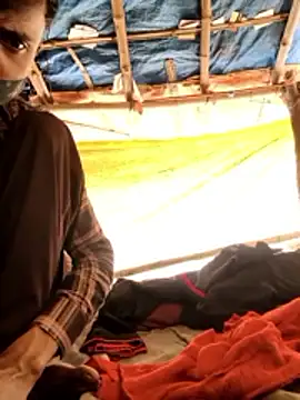 indiandesicouple155 - Indiandesicouple155's free webcam