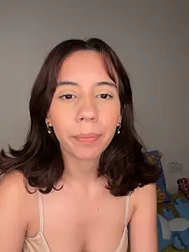 Webcam Model (Kitty_Bonita04) is live