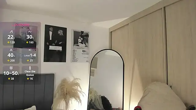 hollyprincess_2 - Hollyprincess_2's free webcam - UK Sex Cams