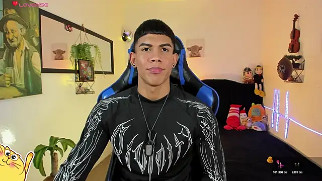 damian_latinxxx (M young) - 😍let's see your butt