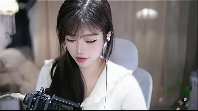 美女Cecily在线直播