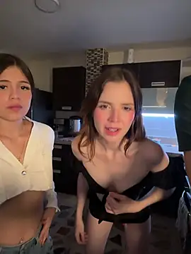 kevin_hotgirls live sex cam