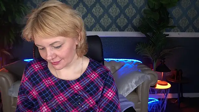 AmaraNights live sex cam