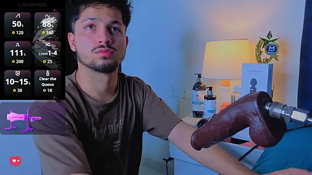 issac_james_ (M twink) - machin control for 5 minutes