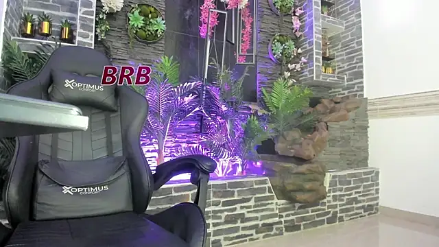 rpoolrboy (M twink) - remove garment 🔥😈