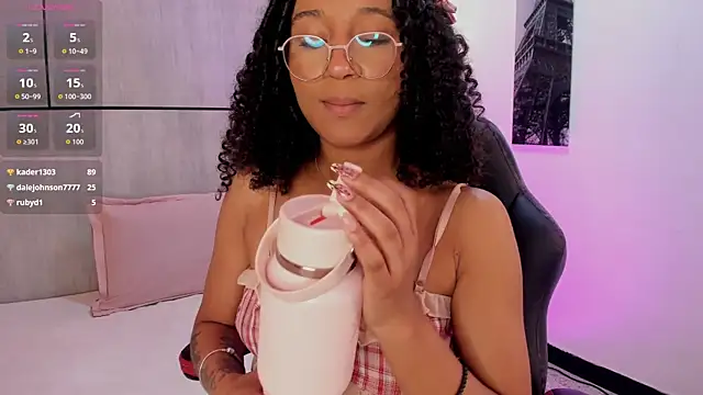 layla_clarke - Layla_Clarke's free webcam - UK Sex Cams