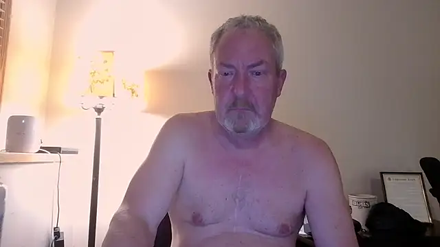 sexyjenny@xh - Sexyjenny@xh's free webcam - UK Sex Cams