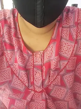 tamillaxmi12 - Tamillaxmi12's free webcam - UK Sex Cams