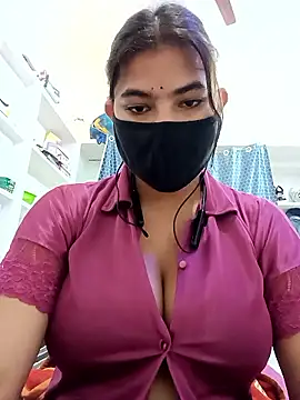 Hot_radhaji Live Webcam on Stripchat