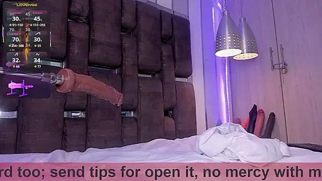 ValentinoMoreti live sex cam