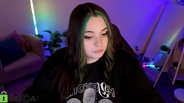 mia_r0ss - Mia_R0ss's free webcam - UK Sex Cams