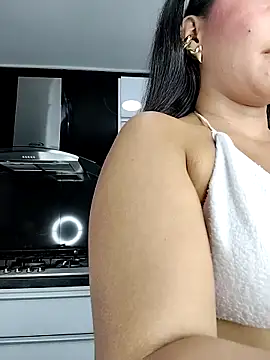 rubyoceans - RUBYOCEANS's free webcam