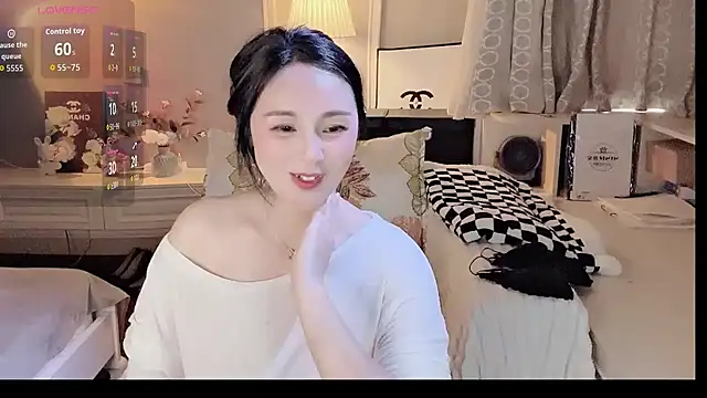 美女KCYE-CC在线直播