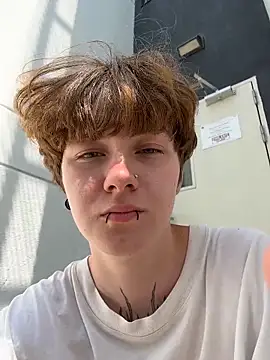 icemur (F teen) - Deep throat with fingers