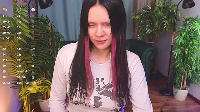 kittenlolla (F teen) - take off skirt